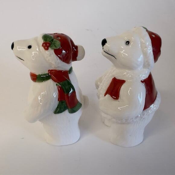 Polar Bear Christmas Salt & Pepper Shaker Set Holiday 3/2 holes Serving - Picture 2 of 16